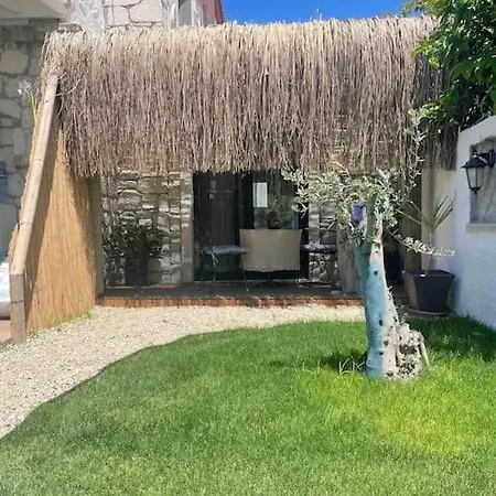 Teeny Weeny - Alacati Hacimemis 公寓 *